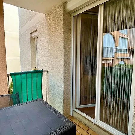 2-room In Residence, Pool, Parking, Air Conditioning, Wifi Apartmán *